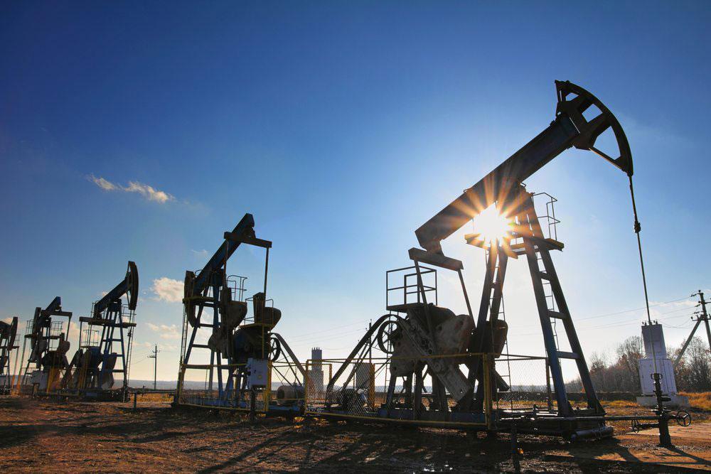 Oil Volatile Year